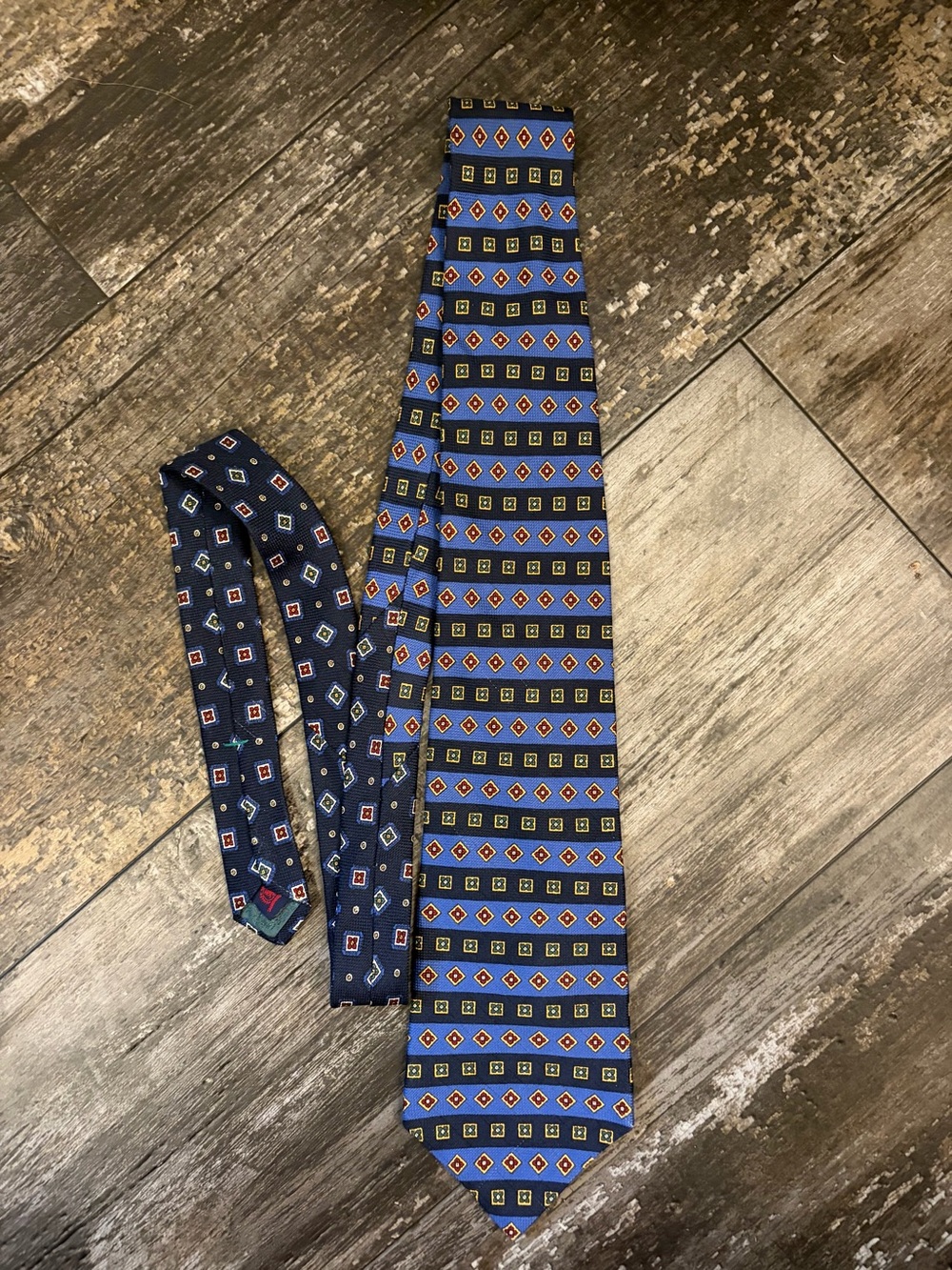 Tommy Hilfiger Vintage Navy Blue Geometric Silk Tie with Red and Gold Accents